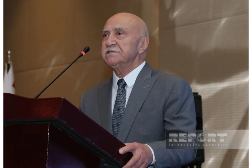 Валех Алескеров награжден орденом Шараф