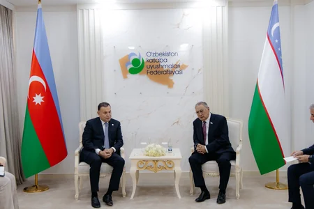 Azerbaijan, Uzbekistan trade unions sign cooperation memorandum
