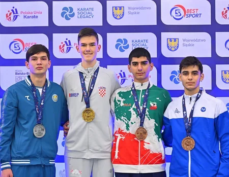Azərbaycan karateçiləri dünya çempionatını 5 medalla başa vurublar