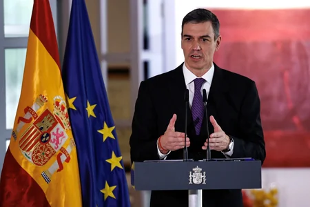 Pedro Sançes: Tələbələrin mənzil şəraitinin yaxşılaşdırılmasına 45 milyon avro ayrılıb