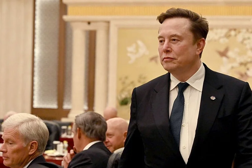 Elon Musk says he will give SpaceX share to 'every kid in America'