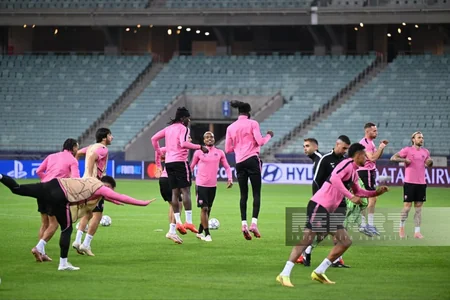 Bakı Olimpiya Stadionunda Sabahın Borussiya ilə oyunöncəsi açıq məşqi baş tutub