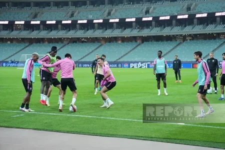 Bakı Olimpiya Stadionunda Sabahın Borussiya ilə oyunöncəsi açıq məşqi baş tutub