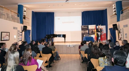 Azərbaycanın İspaniyadakı səfiri Raia Diplomáticanın mükafatına layiq görülüb