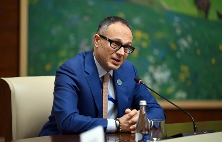 Садыр Жапаров принял спикеров парламентов стран-участниц ТюркПА