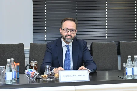 Emin Amrullayev meets science minister of Germany's Saxony