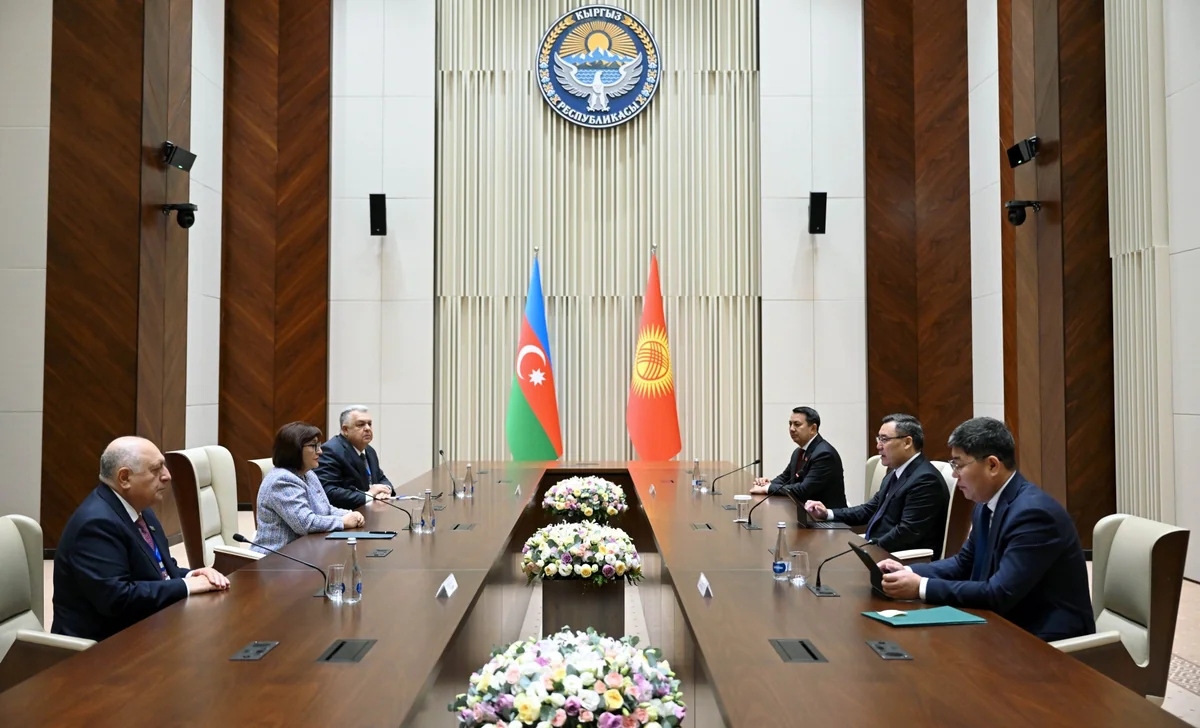 Japarov: Bishkek and Baku should consistently implement agreements reached