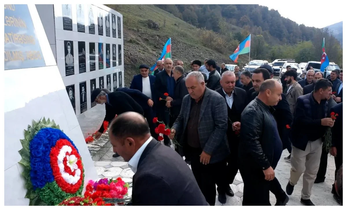 Laçında şəhidlərin xatirəsinə ucaldılmış abidə kompleksinin açılışı olub