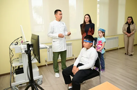 Leyla Əliyeva xüsusi qayğıya ehtiyacı olan uşaqlar üçün yaradılan mərkəzlərin fəaliyyəti ilə tanış olub