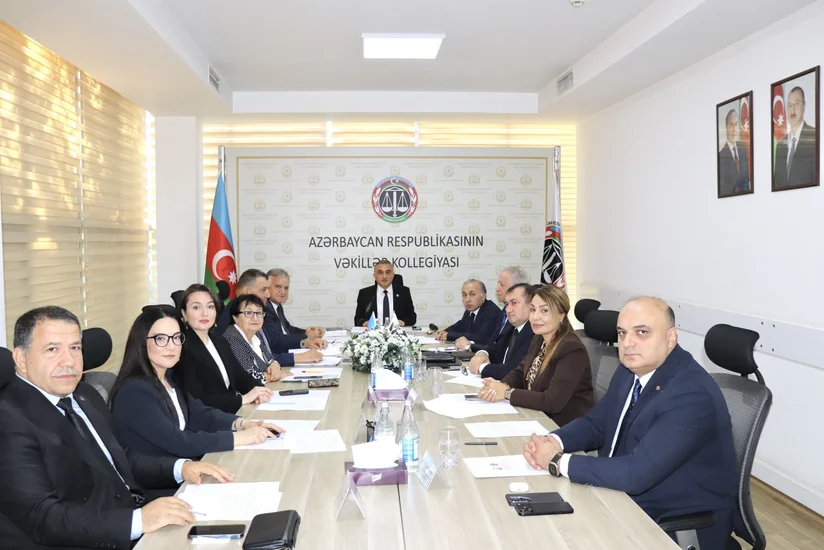 İntizam pozuntularına görə 2 vəkilə töhmət verilib və 4 vəkilə xəbərdarlıq edilib
