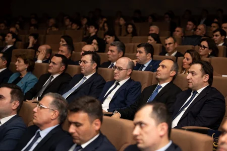 Bir Ömrün Konstitusiyası sənədli filminin Bakı və Naxçıvanda təqdimat mərasimləri keçirilib