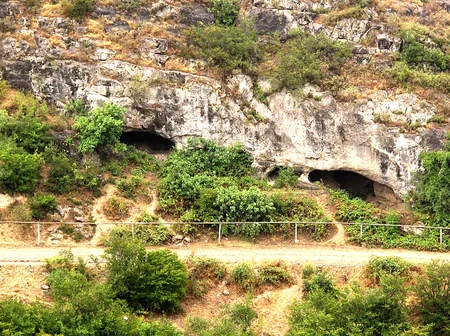 Azıx-Tağlar Arxeoloji Parkı dövlət qoruğu olub - Sərəncam