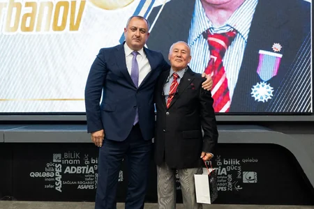 İdman xadimi Firuddin Qurbanovun 80 illik yubileyinə həsr olunmuş təntənəli mərasim keçirilib