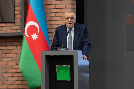 İdman xadimi Firuddin Qurbanovun 80 illik yubileyinə həsr olunmuş təntənəli mərasim keçirilib