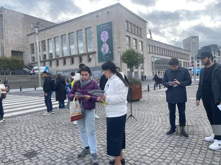 Brüsseldə aksiya iştirakçıları: İtkin düşmüş soydaşlarımız haqqında həqiqəti hər kəsə çatdırmaq istəyirik