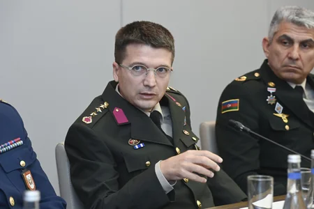 Strateji araşdırmalar və dövlət müdafiəsini idarəetmə akademik kursunun iştirakçıları ilə görüş olub