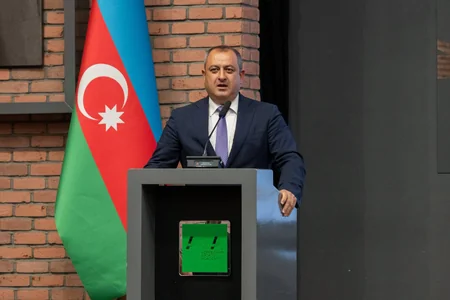 İdman xadimi Firuddin Qurbanovun 80 illik yubileyinə həsr olunmuş təntənəli mərasim keçirilib