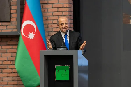 İdman xadimi Firuddin Qurbanovun 80 illik yubileyinə həsr olunmuş təntənəli mərasim keçirilib