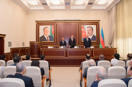 İri Şəhərlərin Su Təchizatının yeni icraçı direktoru kollektivə təqdim edilib