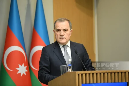 Ceyhun Bayramov: Son illər Azərbaycanla Hindistan arasında bəzi məsələlərdə fikir müxtəlifliyi olub