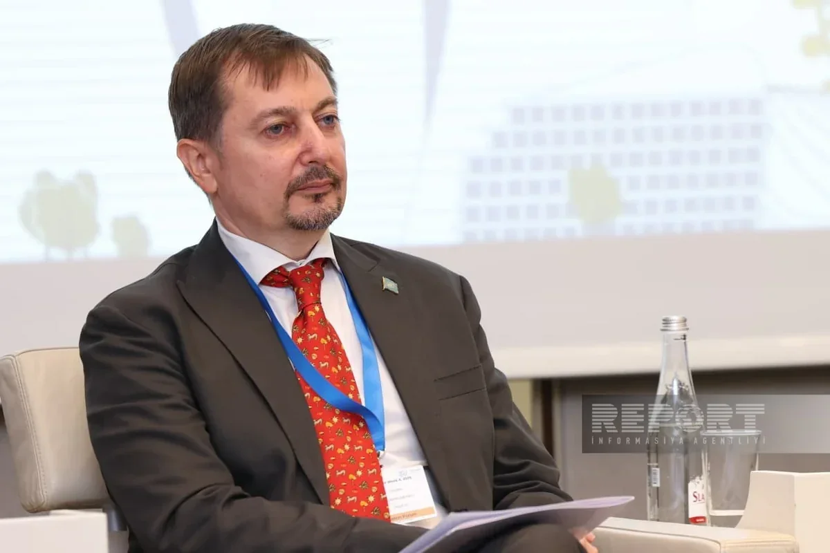 Шлапаченко: Азербайджан демонстрирует готовность участвовать в решении глобальных проблем