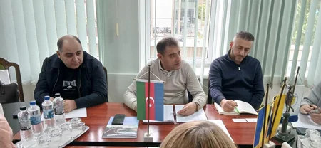 Azərbaycanın Ukraynadakı səfiri Zakarpatye vilayəti ilə ticarət əlaqələrinin inkişafını müzakirə edib