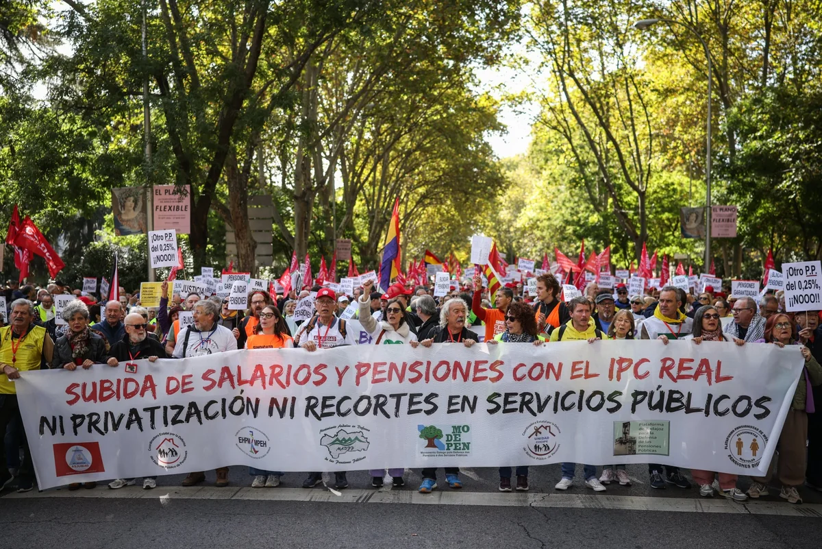 Madriddə pensiya sisteminin özəlləşdirilməsinə qarşı nümayiş keçirilib
