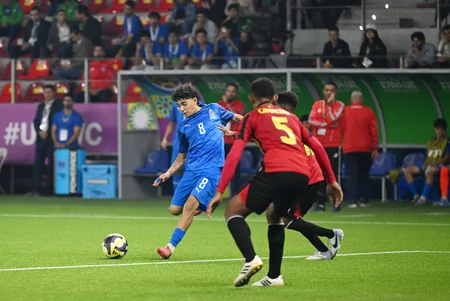 Prezident İlham Əliyev FIFA U-15 dünya çempionatının və festivalının açılış mərasimini izləyib - Yenilənib-2