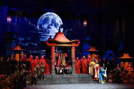Bakıda Turandot tamaşasının premyerası baş tutub