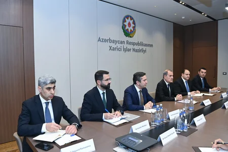 Azərbaycan və İƏT gələn il Bakıda keçiriləcək sammitə hazırlığı müzakirə edib - Yenilənib