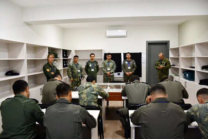 Hərbi Hava Qüvvələrinin Mi-17-1V tipli helikopter cütlüyünün NATO qiymətləndirilməsi təlimi keçirilib