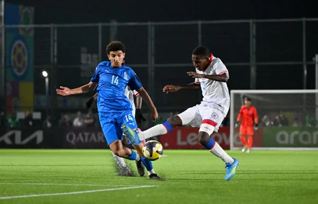 Rövşən Nəcəf və Canni İnfantino U-15 dünya çempionatının oyunlarını izləyiblər