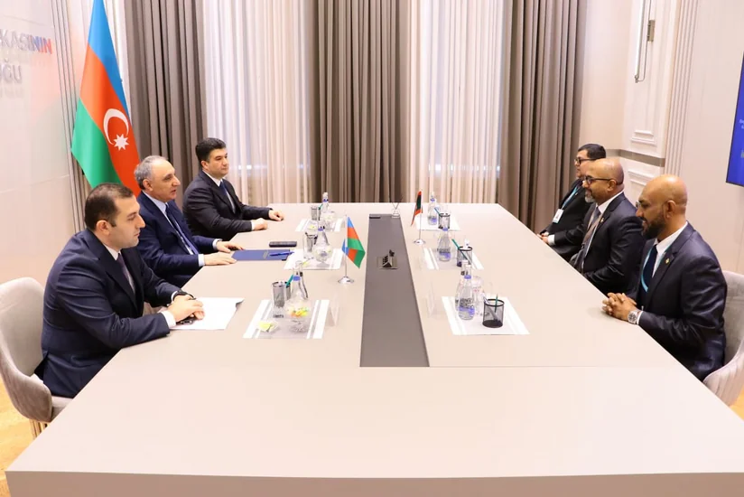 Kamran Əliyev Misir və Maldiv rəsmiləri ilə korrupsiyaya qarşı mübarizəni müzakirə edib