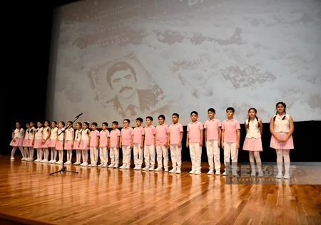 Şəhid Şöhrət Həsənova həsr edilən Bir şəkil sənədli filminin təqdimatı olub