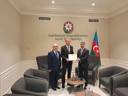 Türkiyənin Naxçıvandakı Baş konsulu vəzifəsinin icrasına başlayıb