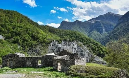 Günay Moşad: Cənubi Qafqazda turizm marşrutlarının inkişafı yerli sakinlər üçün imkanlar açır