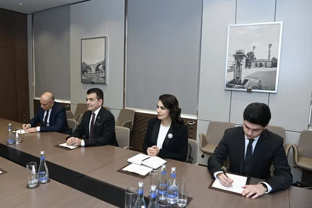 Jeyhun Bayramov discusses prospects for cooperation with ICESCO