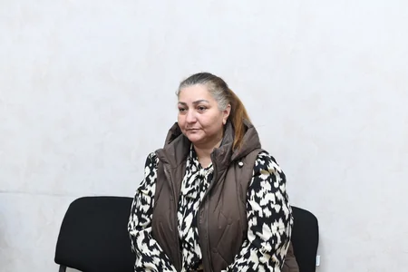 Rövşən Rzayev vətəndaşların müraciətlərini dinləyib