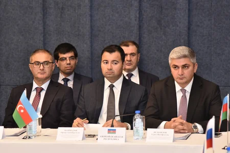 Xankəndidə rəqəmsal texnologiyaların rəqabət mühitinə təsiri müzakirə edilib