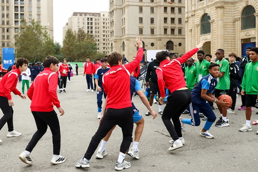 FIFA U-15 dünya çempionatının iştirakçıları üçün əyləncəli festival təşkil olunub