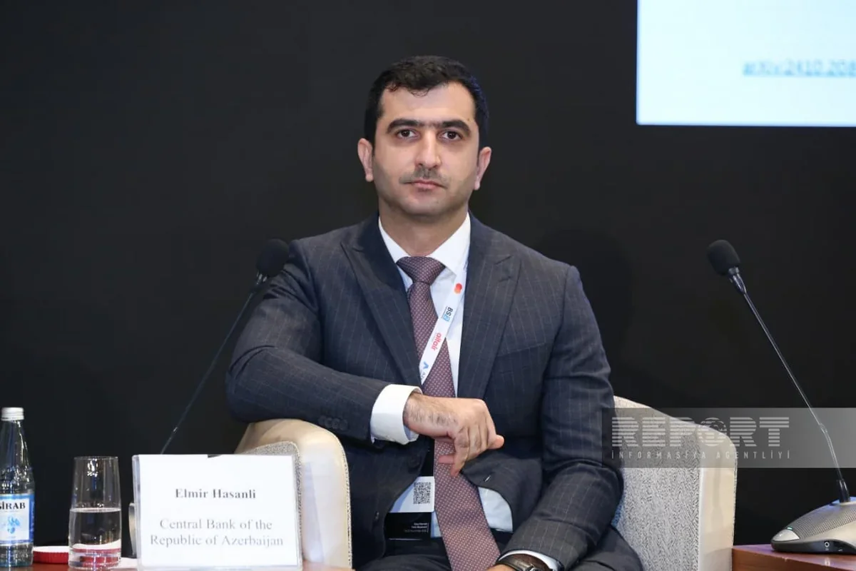AMB rəsmisi: Maliyyə sektorunda vahid məlumat mənbəyi problemi mövcuddur