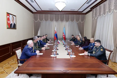 Azərbaycan və Slovakiya arasında hərbi sahədə əlaqələrin genişləndirilməsi müzakirə edilib