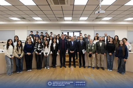 Qarabağ Universitetində mədəniyyətlərarası dialoq mövzusunda müzakirə keçirilib