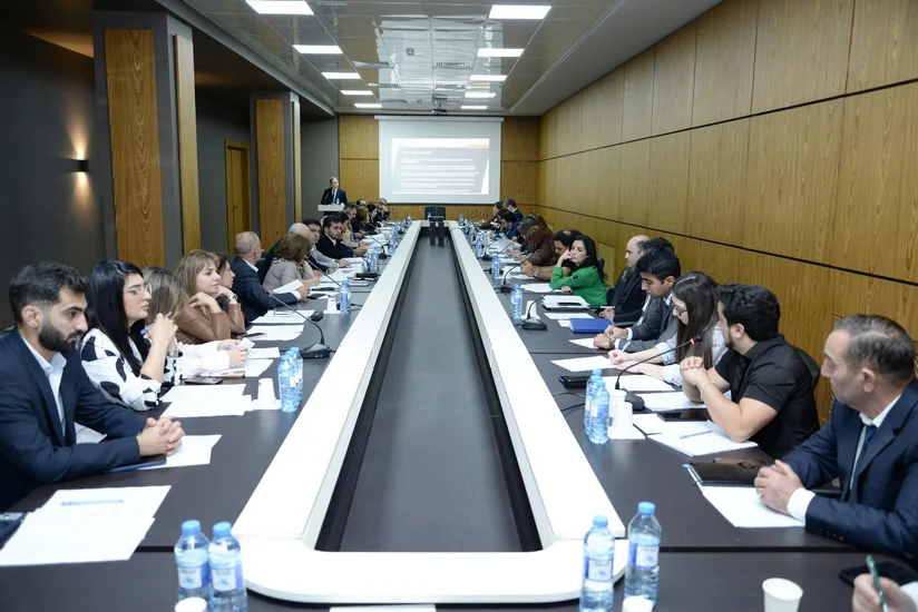 Azərbaycanda sənaye statistikası üzrə hesabatlılıq müzakirə edilib