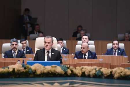 Ceyhun Bayramov TDT-nin Zirvə görüşündə Zəngəzur dəhlizinin reallaşdırılmasının əhəmiyyətindən danışıb