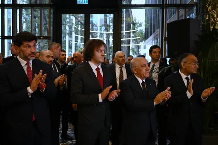Ali Asadov and Irakli Kobakhidze attend opening of hotel in Tbilisi