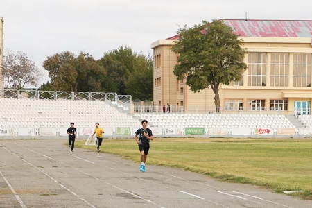 Naxçıvanda məktəblilər arasında atletika üzrə muxtar respublika birinciliyi keçirilib