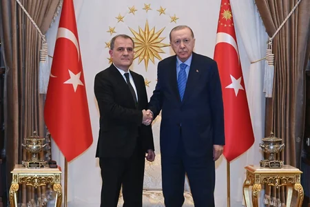 Azərbaycan və Türkiyə arasında müttəfiqlik əlaqələrinin gücləndirilməsi müzakirə olunub