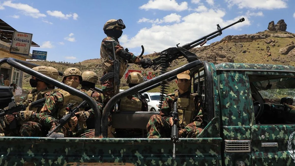 Yemeni government forces claim to have carried out 1,087 strikes against Houthis