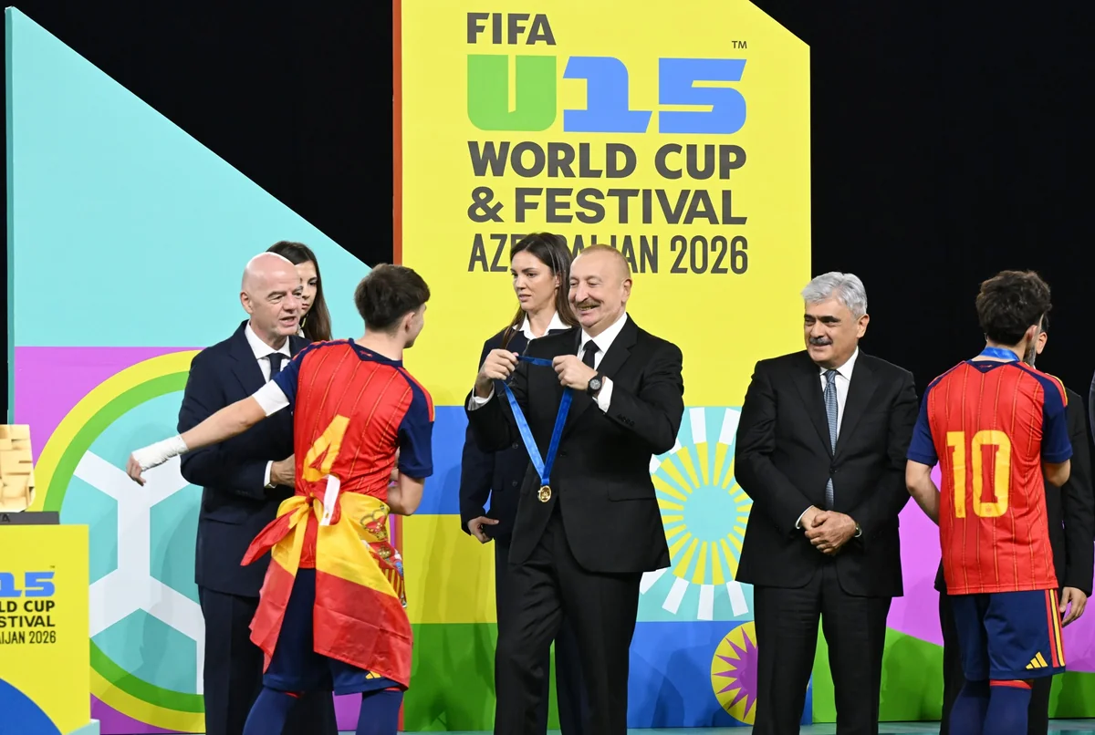 President Ilham Aliyev watches FIFA U-15 World Cup and Festival final, attends award ceremony
